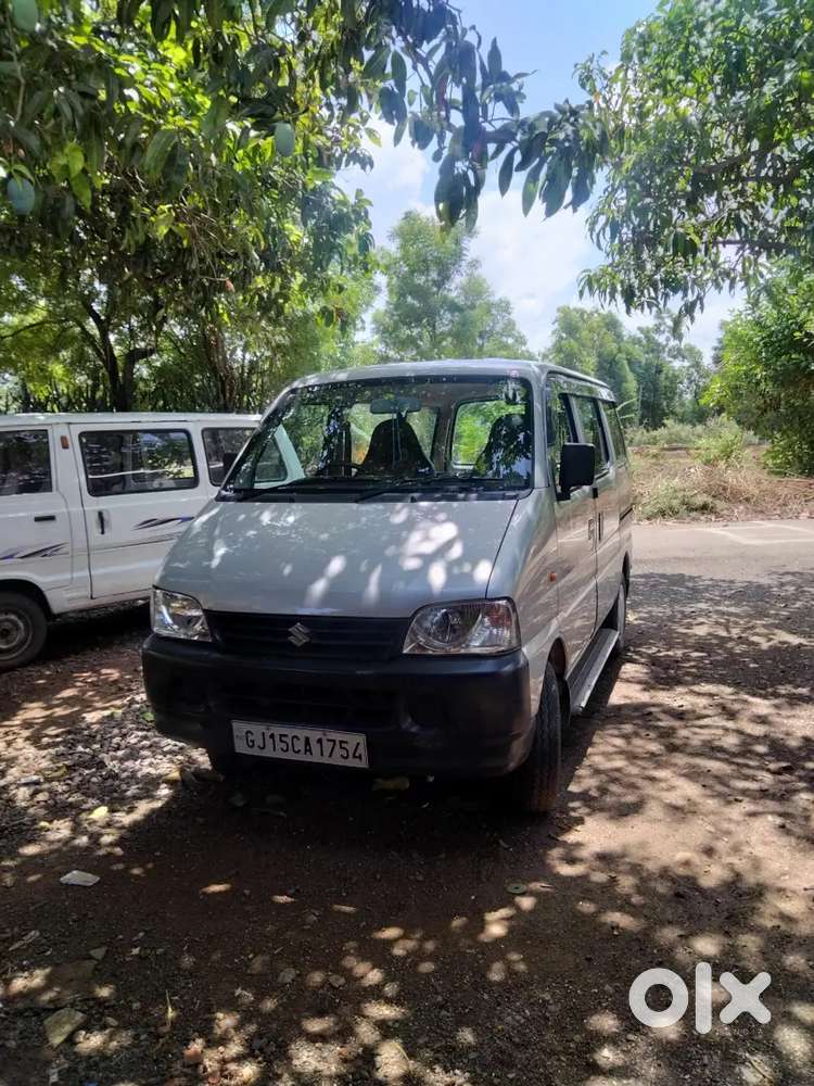 Maruti Suzuki Eeco 2012 Petrol & Cng 125000 Km Driven