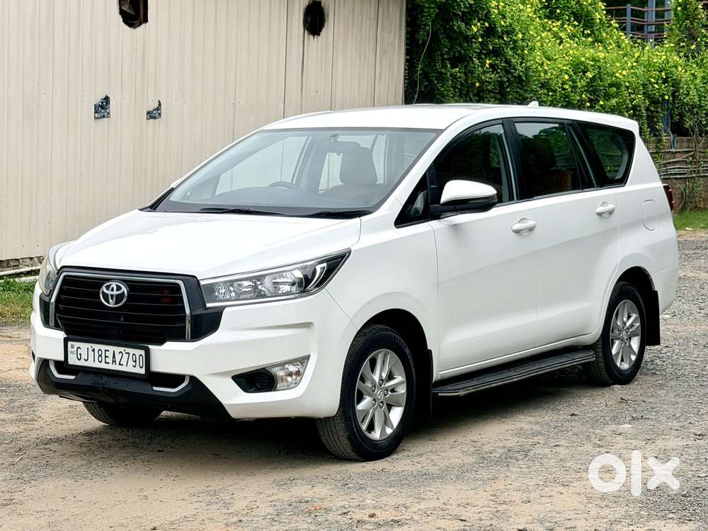 Toyota Innova Crysta 2.4 G Mt 7 Str, 2023, Diesel
