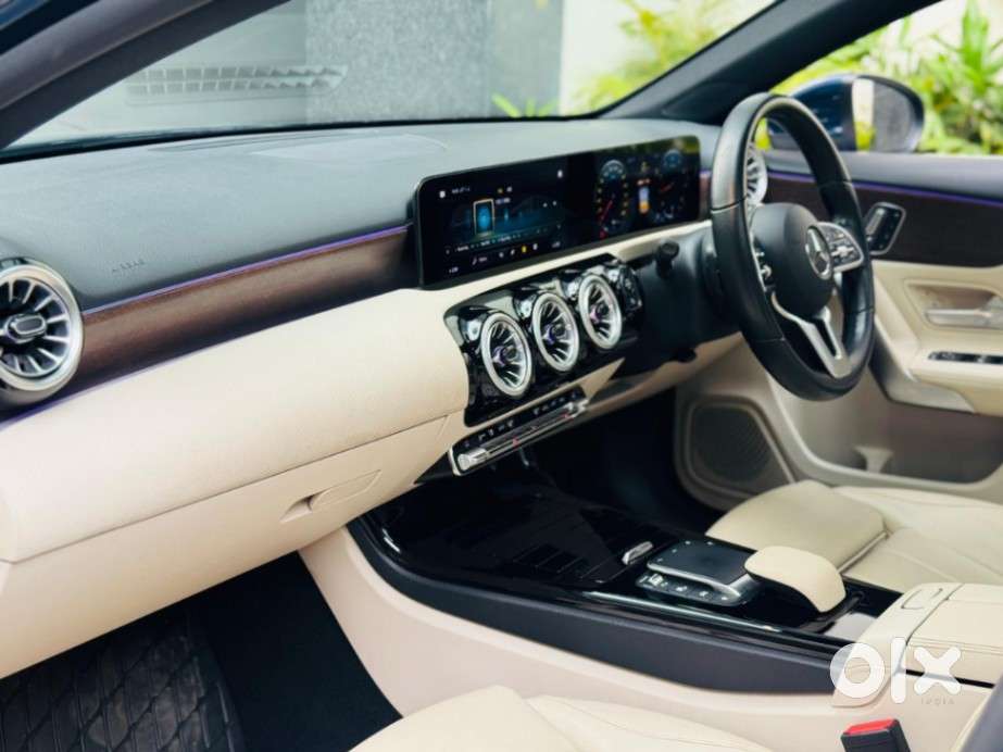 Mercedes-benz A-class Limousine 1.3 A 200, 2021, Petrol
