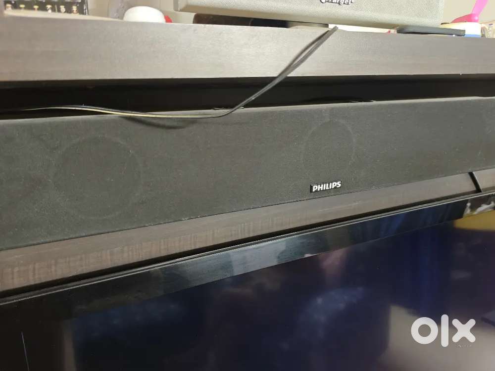 TV AND BLUETOOTH SOUND BAR