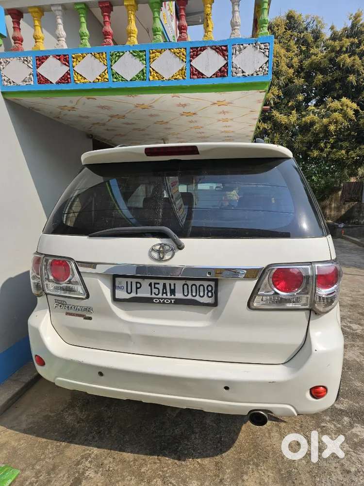 Toyota Fortuner 2011 Diesel 120000 Km Driven