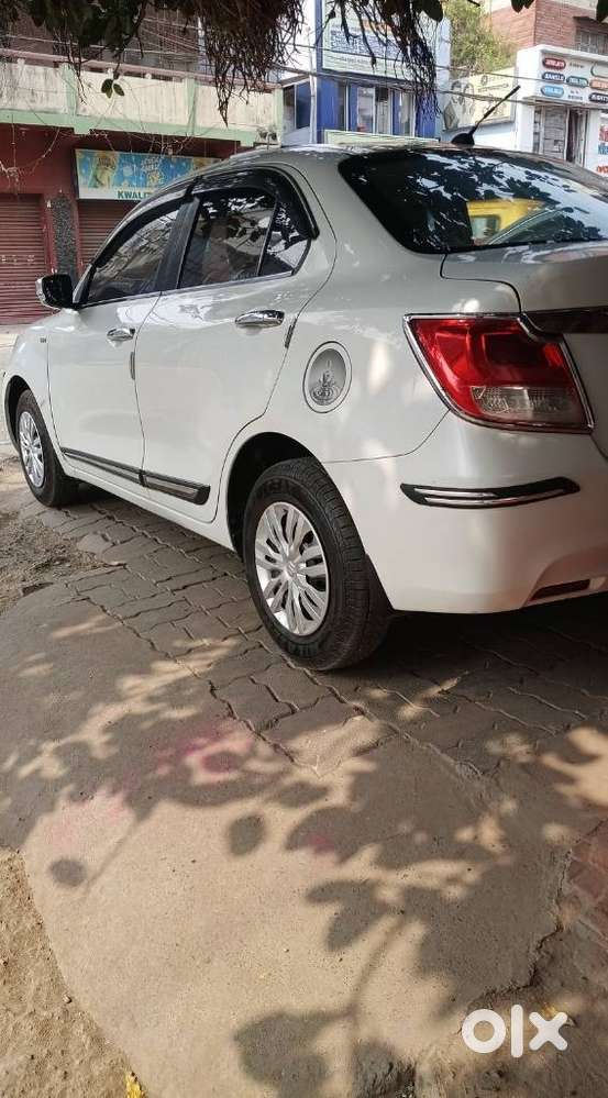 Maruti Suzuki Dzire 1.2 Vxi, 2019, Petrol