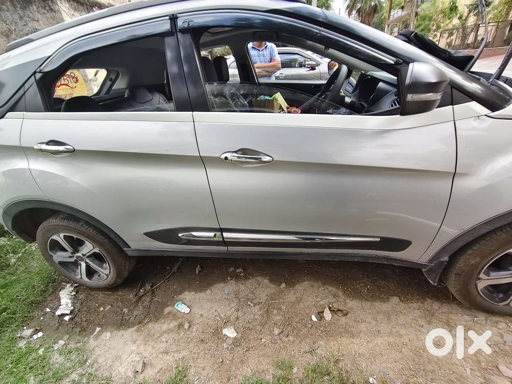 Tata Nexon 1.2 Revotron Xm (s), 2021, Petrol