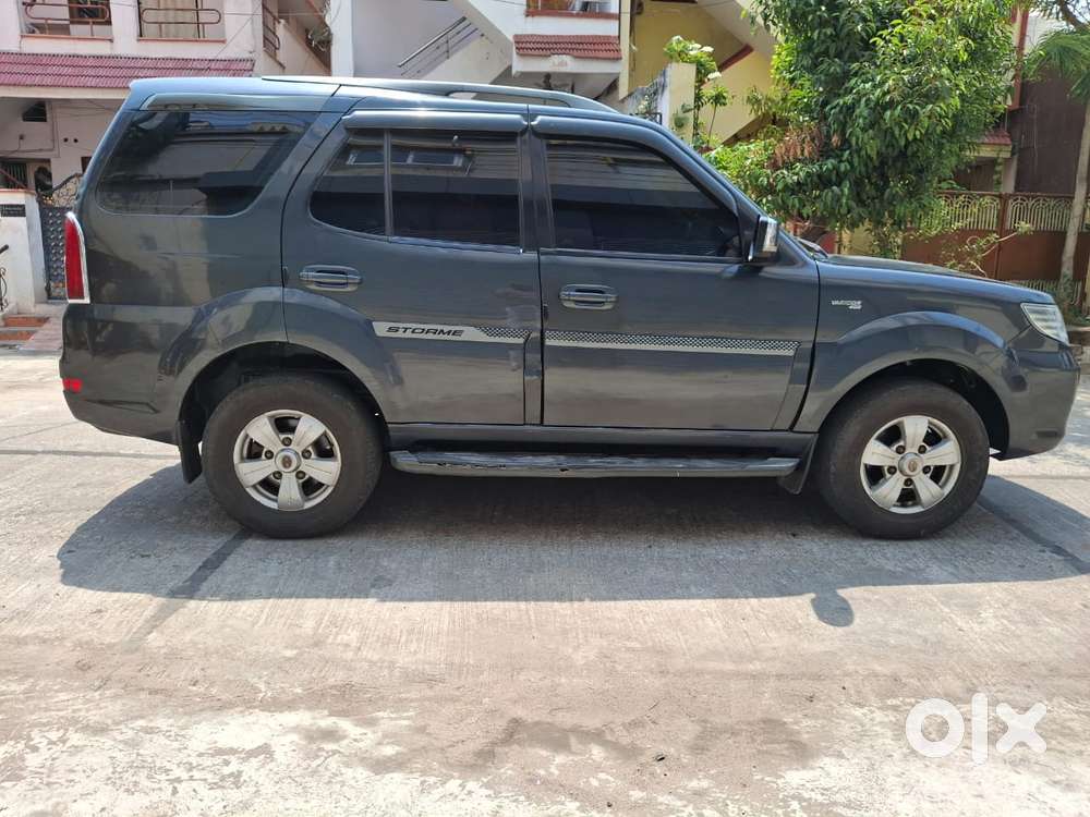Tata Safari Storme Vx, 2017, Diesel