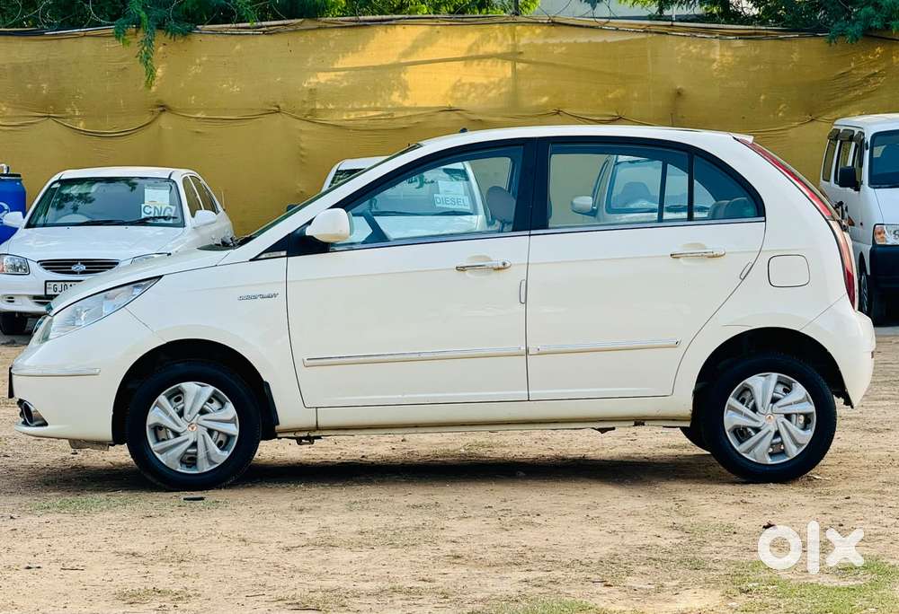 Tata Indica Vista 2008-2013 Aura Plus 1.3 Quadrajet, 2012, Diesel
