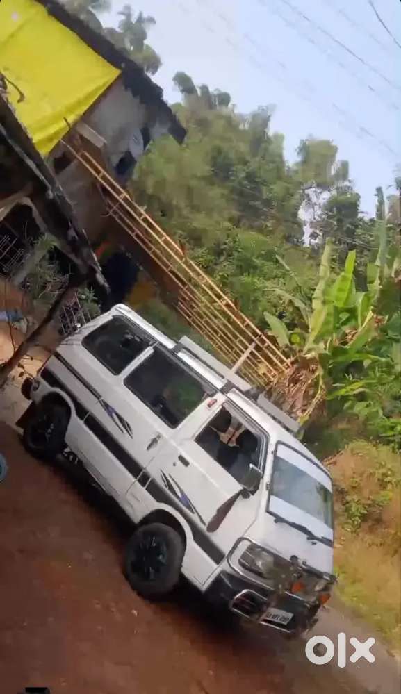 Maruti Suzuki Omni 2017 Petrol 140000 Km Driven
