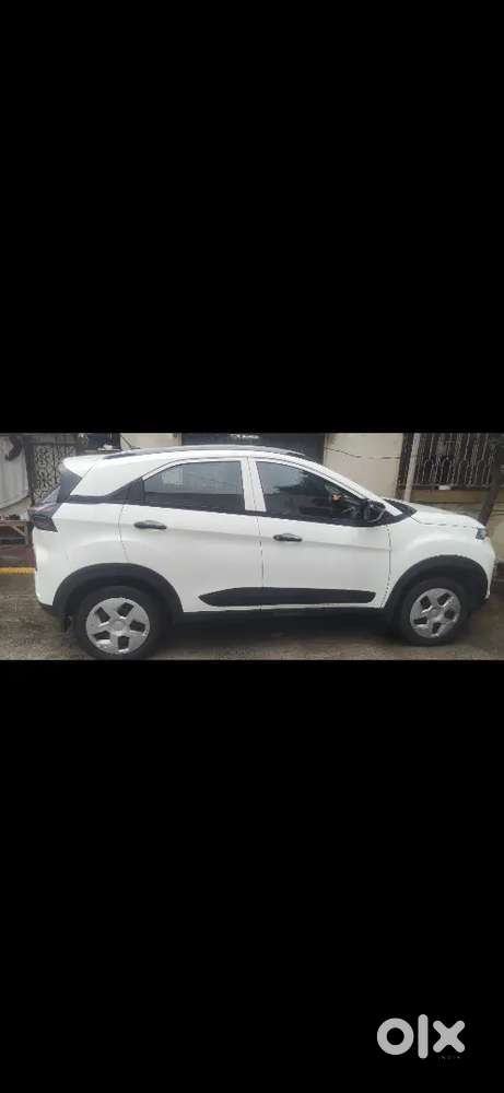 Tata Nexon Smart Plus S Cng 2025