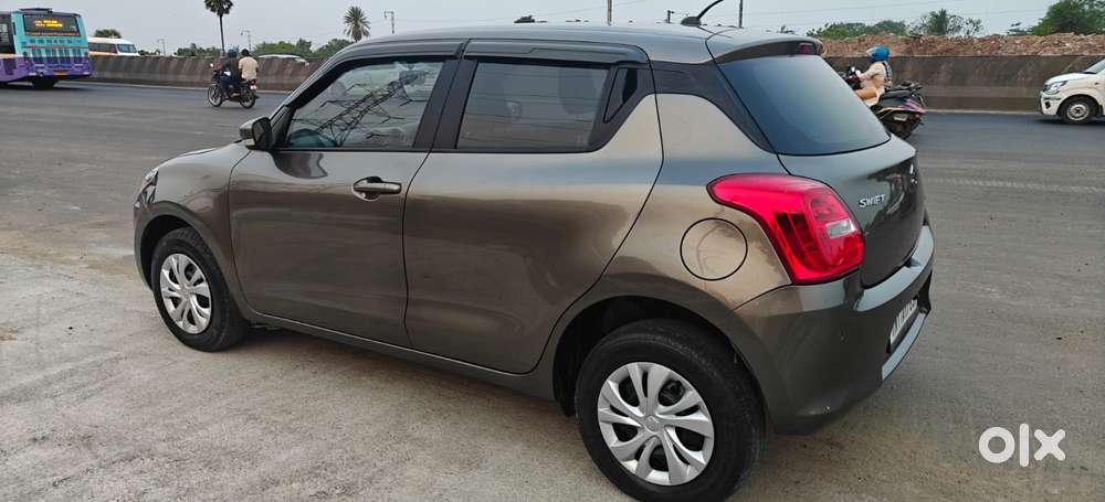 Maruti Suzuki Swift Vvt Vxi, 2022, Petrol