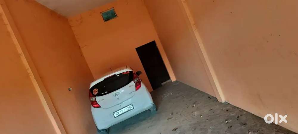 Hyundai Eon 2015 First Owner 76100 Km Good Condition