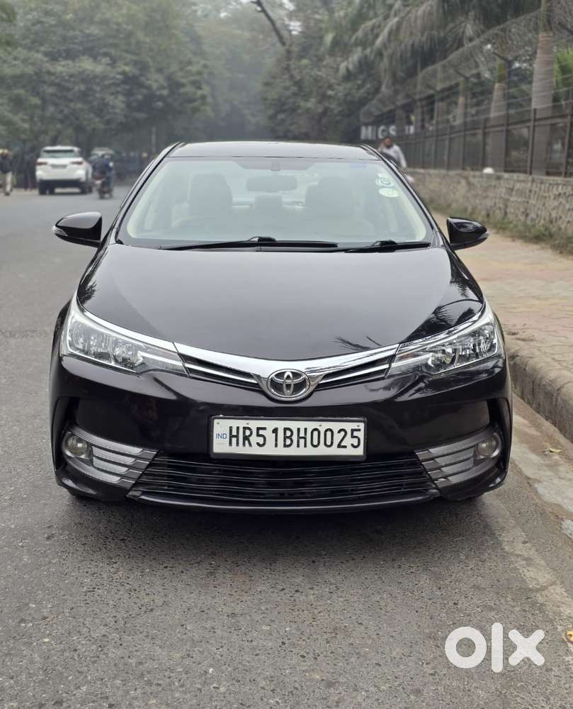 Toyota Corolla Altis 1.8 G Cvt, 2017, Petrol