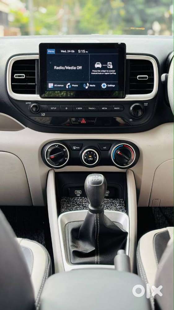 Hyundai Venue S Mt 1.2 Kappa, 2022, Petrol