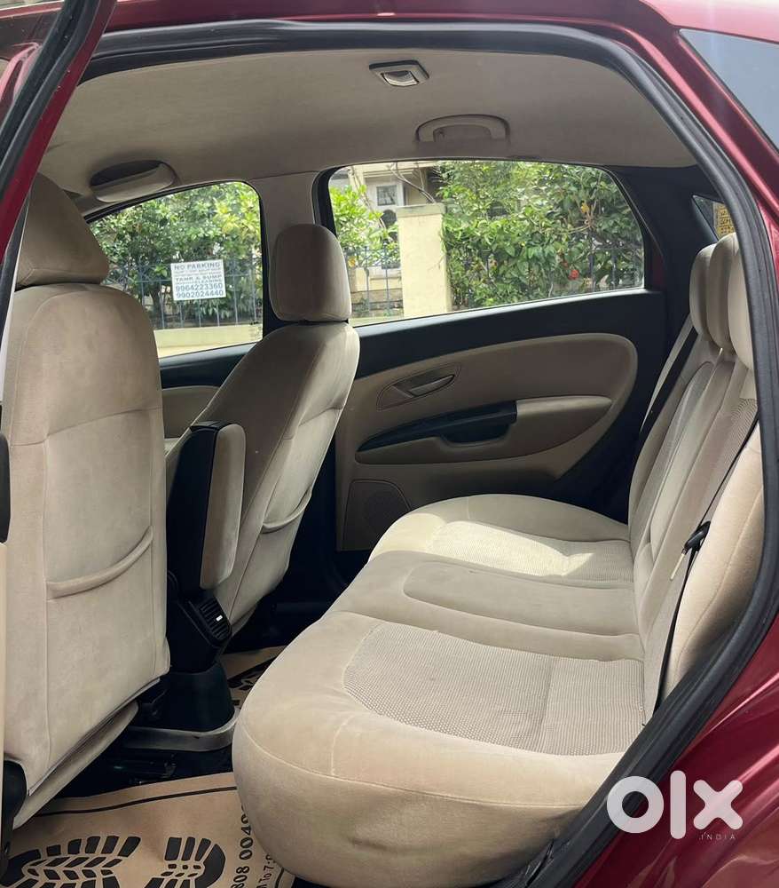 Fiat Linea Emotion Pk 1.4, 2010, Petrol