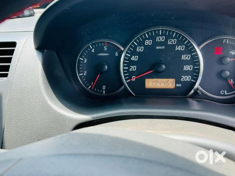 Maruti Suzuki Swift 2011 Diesel 194500 Km Driven