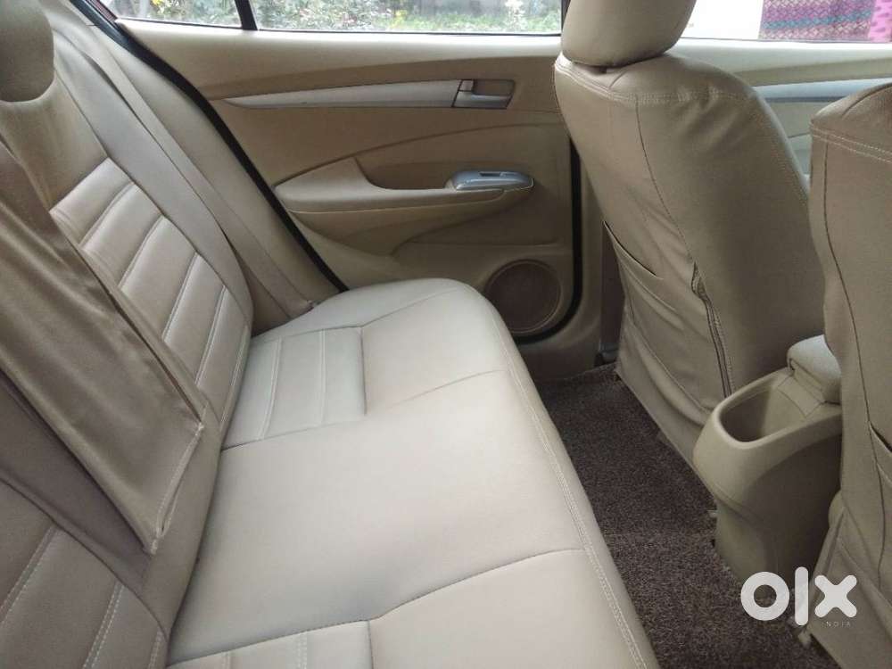 2010 Top Model Honda City V Ivtech Petrol