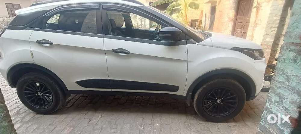 Tata Nexon 2022  78k Driven  अच्छी Condition  Urgent Sale