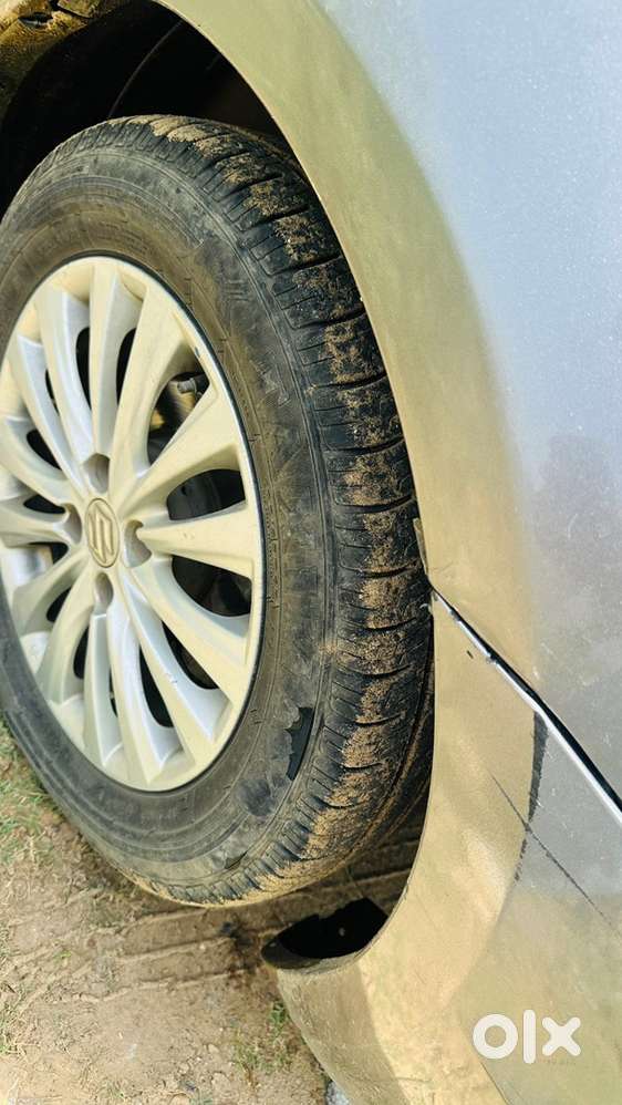 Ciaz Zeta Diesel Hybrid Maruti 2018