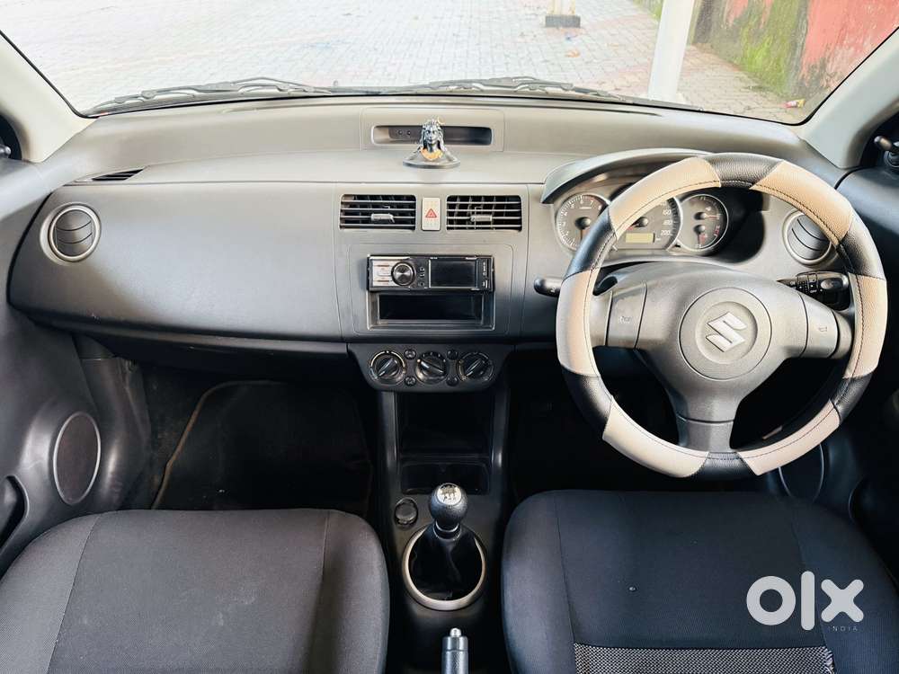 Maruti Suzuki Swift Vxi + Manual, 2009, Petrol