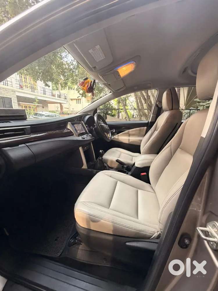 Toyota Innova Crysta 2017 Diesel Manual