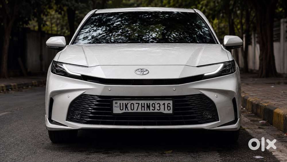 Toyota Camry Hybrid, 2026, Electric
