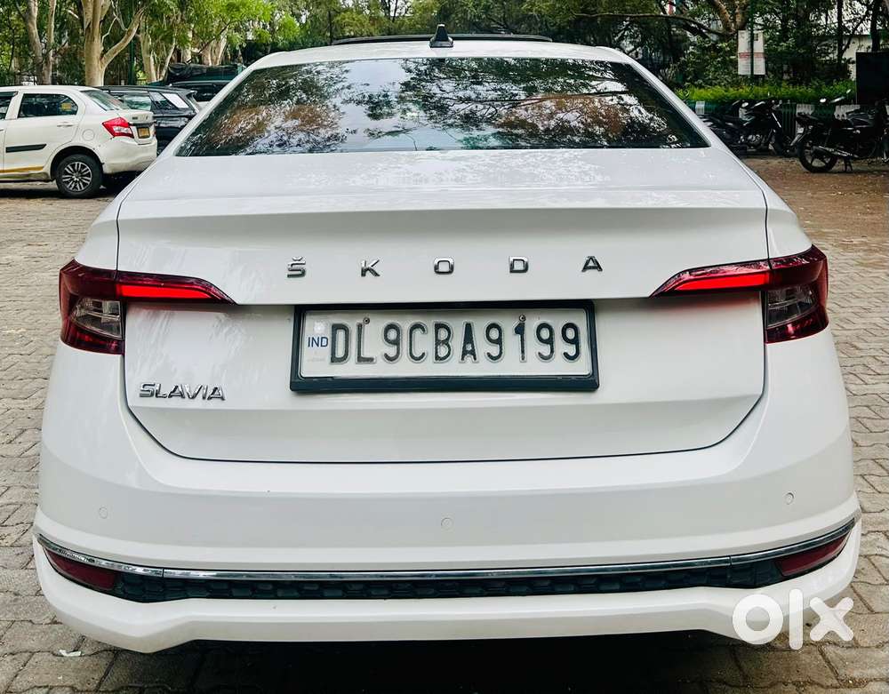 Skoda Slavia 1.0 Tsi Style At, 2022, Petrol