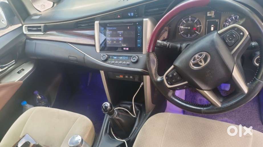 Toyota Innova Crysta 2.4 V, 2016, Diesel