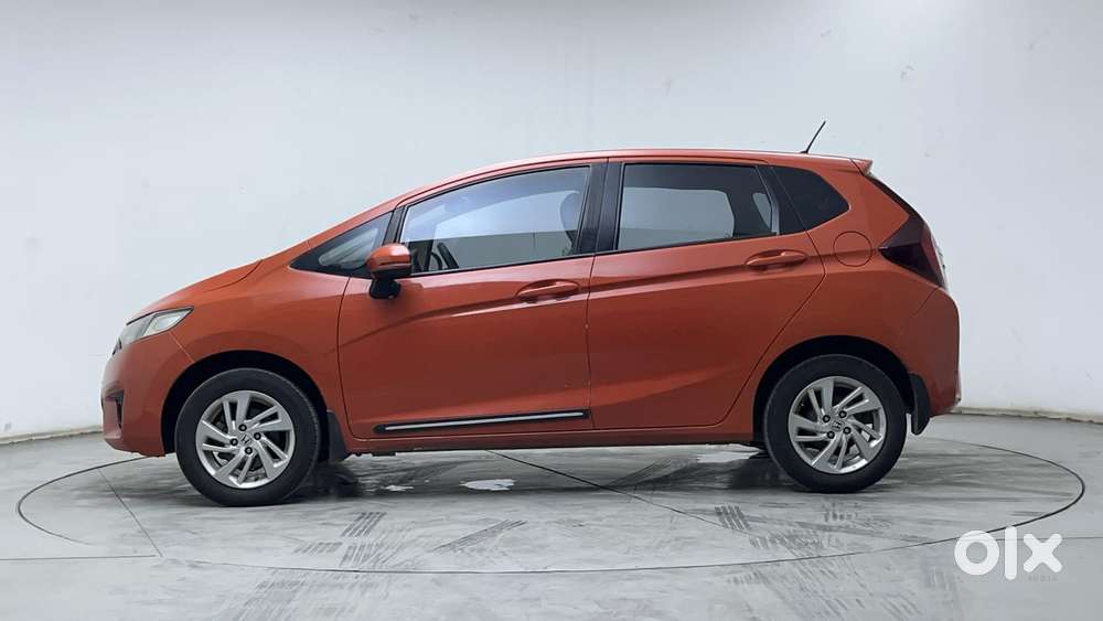 Honda Jazz [2020-2023] 1.2 V I-vtec Mt, 2015, Petrol