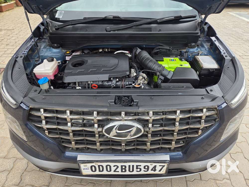 Hyundai Venue Sx (o) Mt 1.5 Diesel, 2021, Diesel
