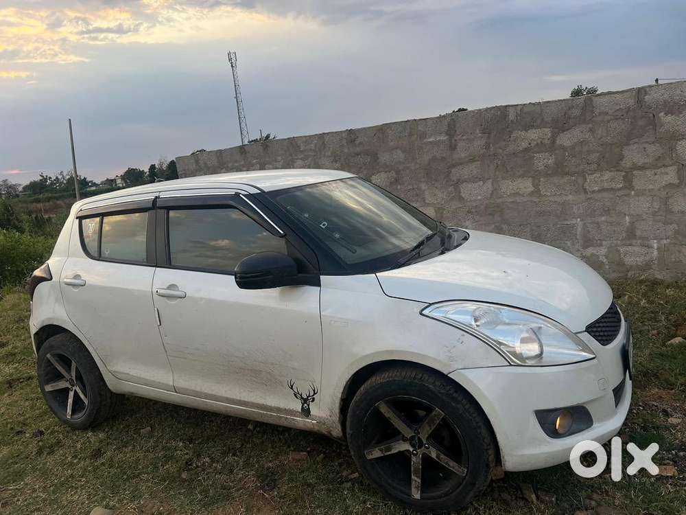 Maruti Suzuki Swift 2012