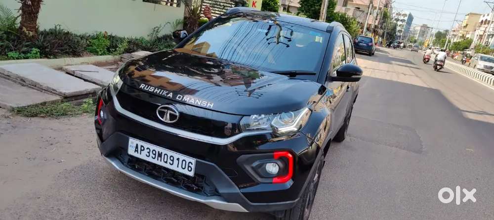 Nexon 2022 Petrol Top End With Sun Roof Good Condition & Leather Seats