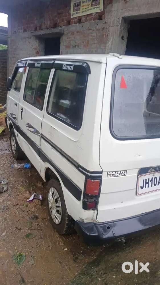 Maruti Suzuki Omni 2012