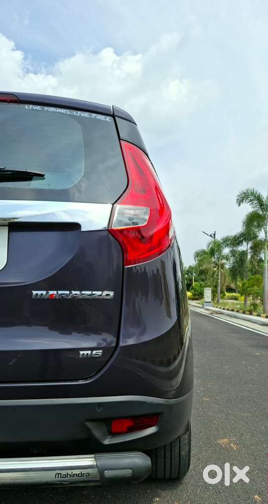 Mahindra Marazzo M6, 2019, Diesel