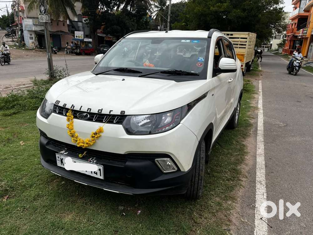 Mahindra Kuv100 6 Seater Topend Vehicle