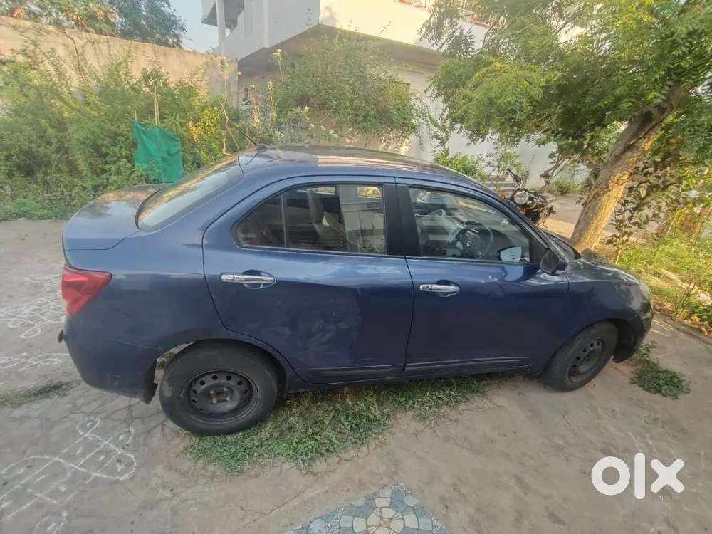 Dzire 2022 Vxi Blue