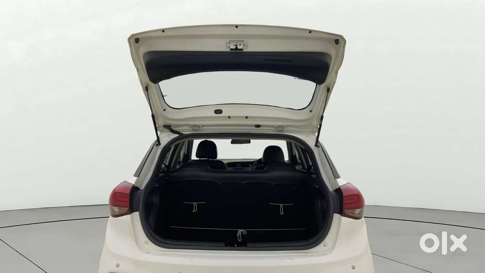 Hyundai Elite I20 1.2 Magna Plus, 2020, Petrol