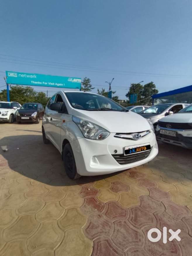 Hyundai Eon Era +, 2017, Petrol