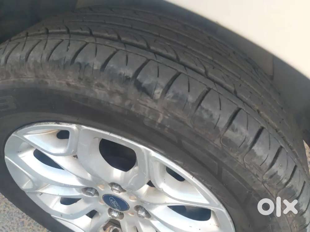 Ford Ecosport 2015 Diesel 85000 Km Driven