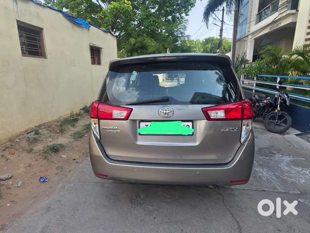 Toyota Innova Crysta 2016 Diesel 210000 Km Driven Show Room Trak  Ex