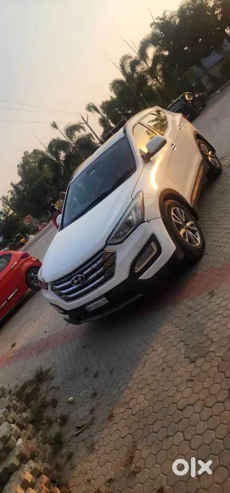 Hyundai Santa Fe 2015 Diesel Good Condition