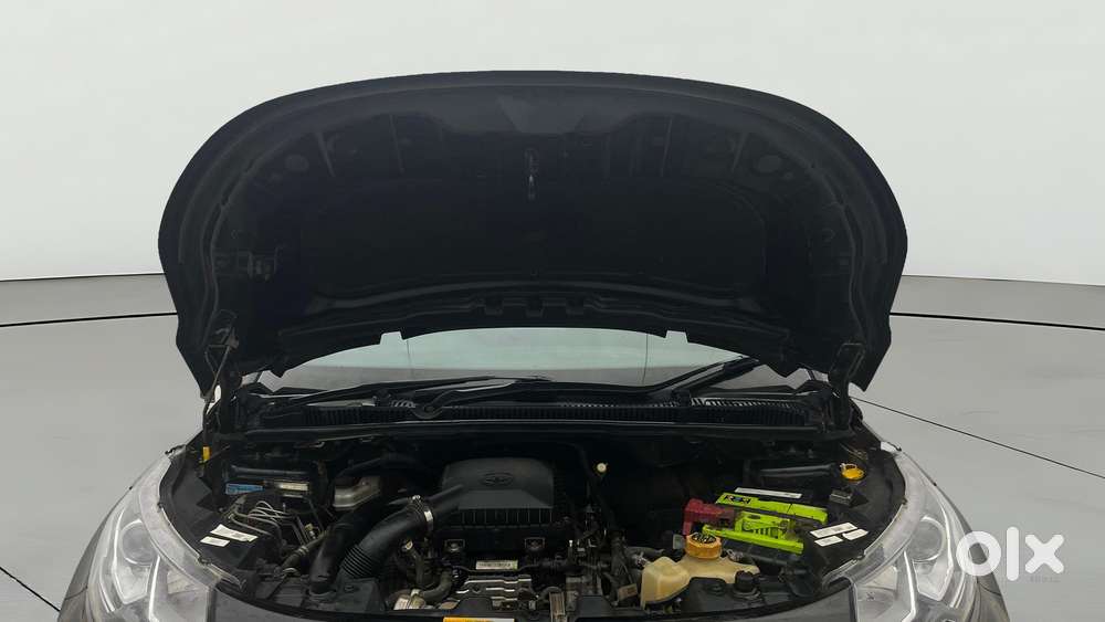 Tata Nexon 1.5 Revotorq Xz Plus (l) Dark Edition, 2021, Petrol