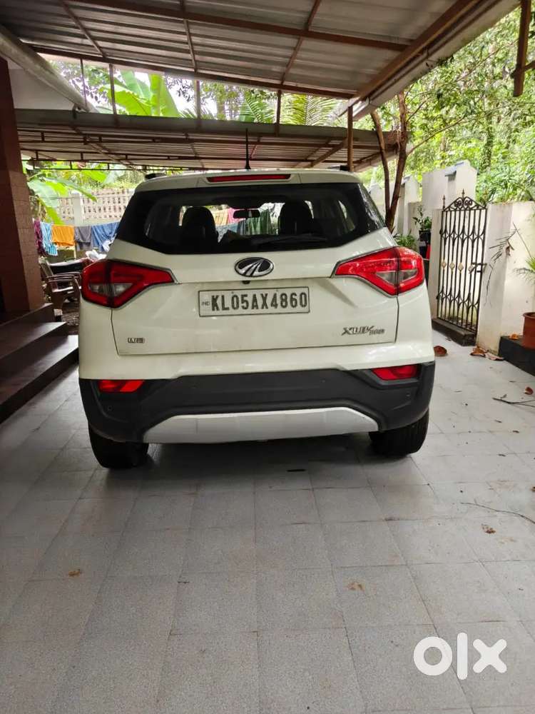 Mahindra Xuv300 2021 W8