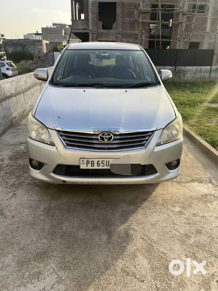 Toyota Innova 2013 Diesel Well Maintained