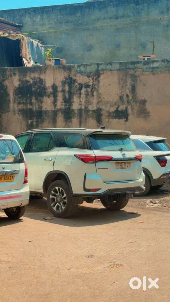 Toyota Fortuner Legender 2023 Diesel Well Maintained