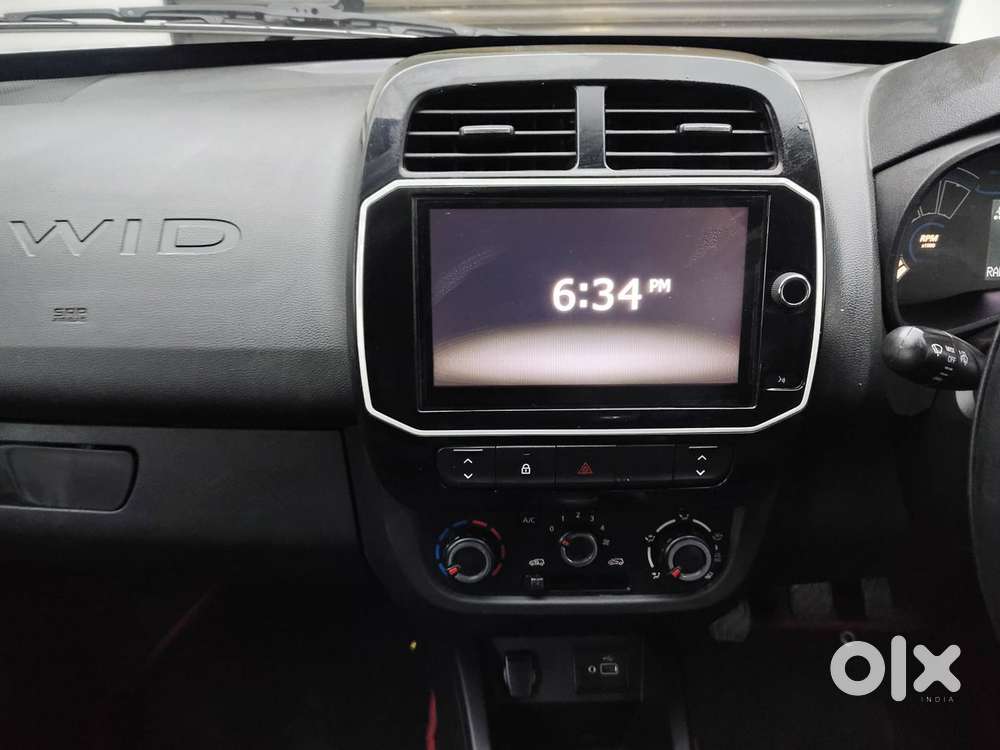 Renault Kwid 1.0 Climber (o) Dual Tone, 2024, Petrol
