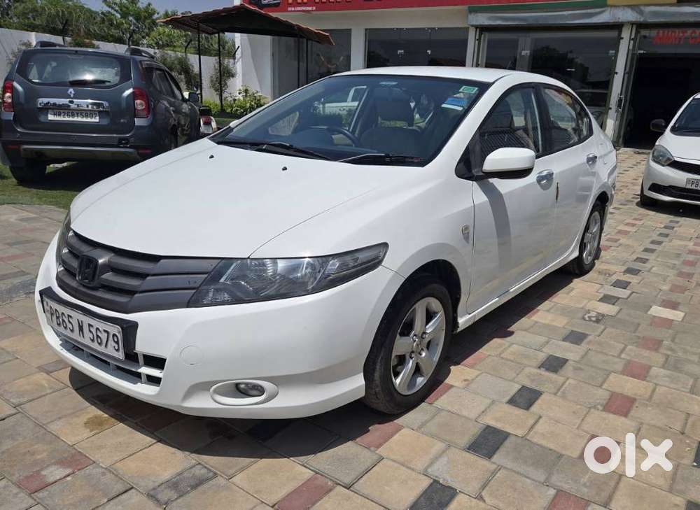 Honda Amaze Vx 1.2 Petrol Cvt, 2011, Petrol