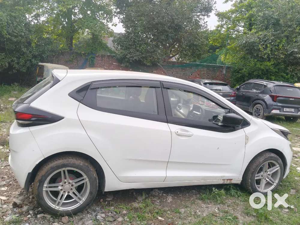 Tata Altroz Xe 2021 Petrol Manual