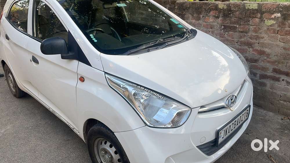 Hyundai Eon 2013 Petrol Well Maintained