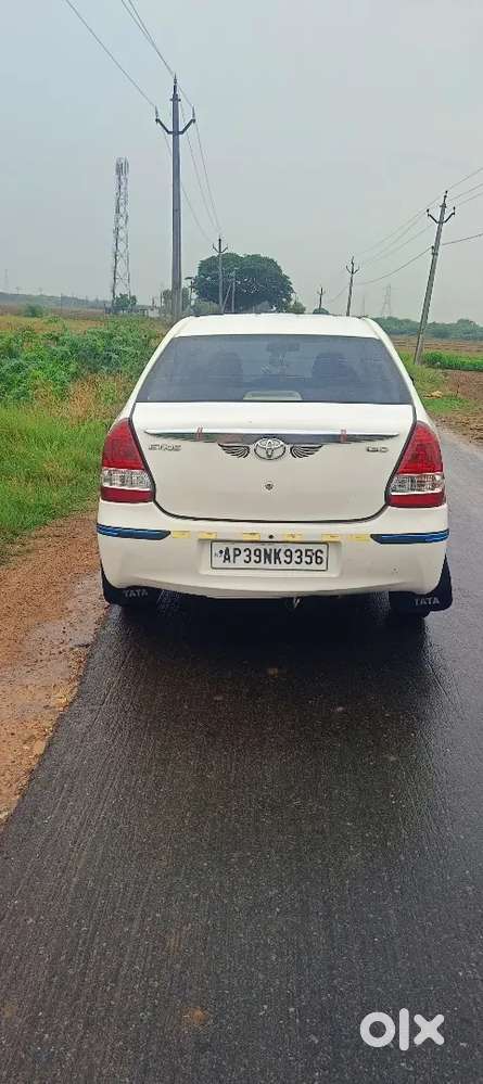 Toyota Etios 2015 Diesel Well Maintained
