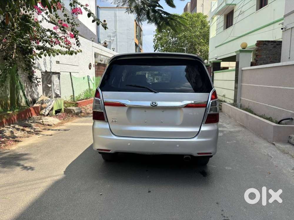 Toyota Innova 2012-2013 Aero Gx Diesel 8 Seater, 2013, Diesel