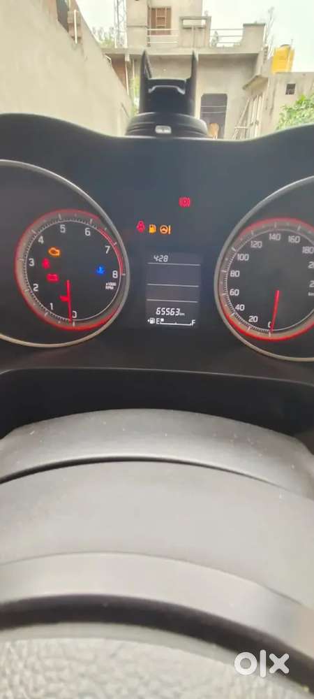 Maruti Suzuki Swift 2018 Petrol 65000 Km Driven