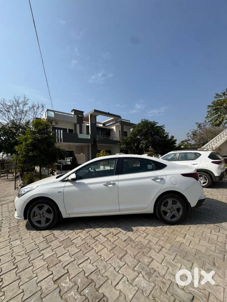Just Like Neww All Original With Sunroof Automatic Diesel